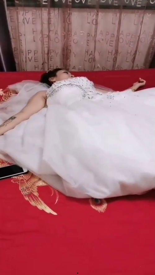 新娘喝醉酒的视频,婚礼现场惊艳瞬间