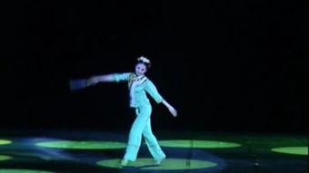 舞蹈一条大河教学视频,跟随教学视频领略一条大河舞蹈魅力