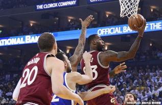 勇士骑士圣诞大战视频